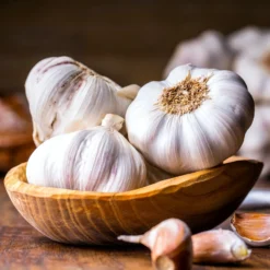 Garlic - White California Bulbs